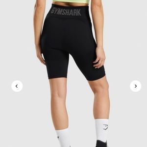 Gymshark Flex Cycling shorts NWT